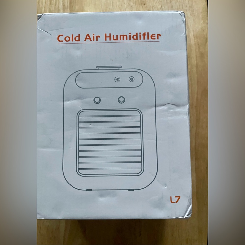 Compact Mini Small Cold Air Humidifier - Picture 6 of 8